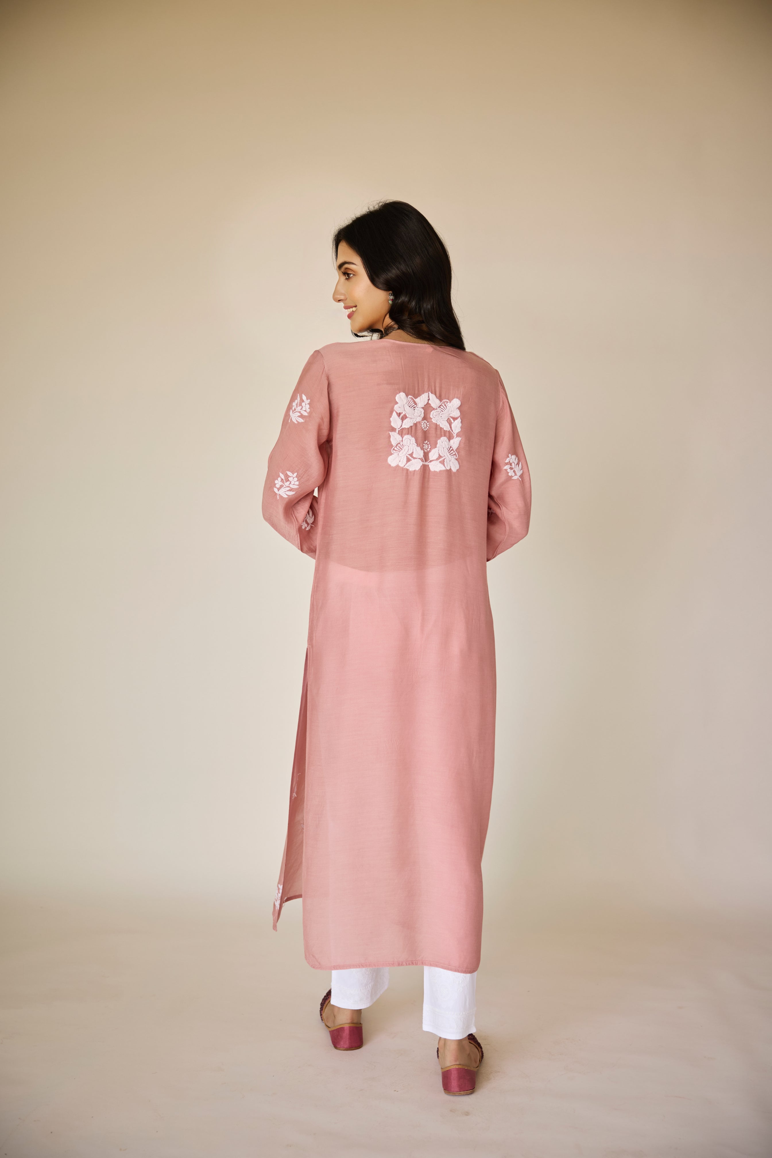 Crest Dusty Pink Muslin Hand Embroidered Chikankari Kurta