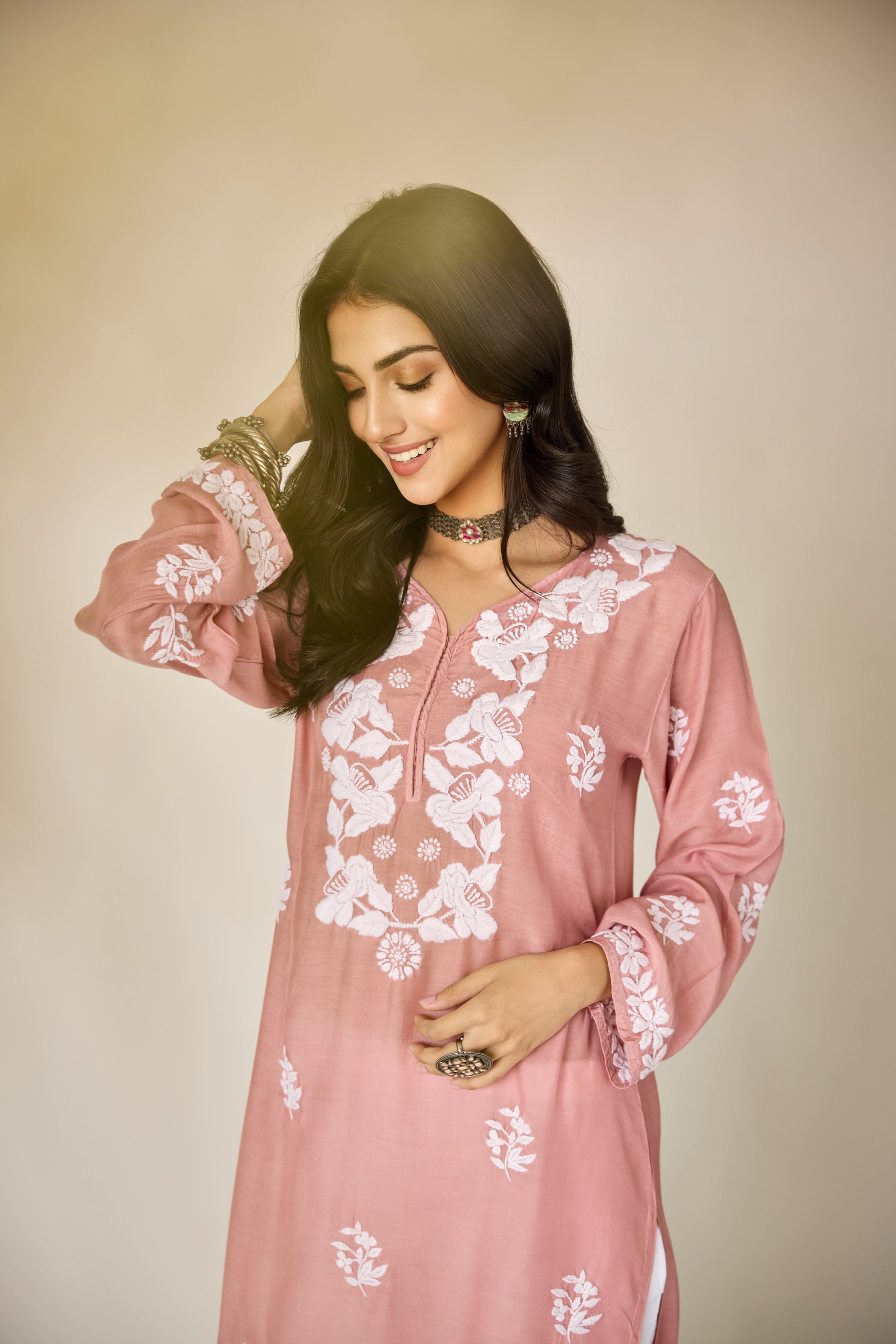 Crest Dusty Pink Muslin Hand Embroidered Chikankari Kurta