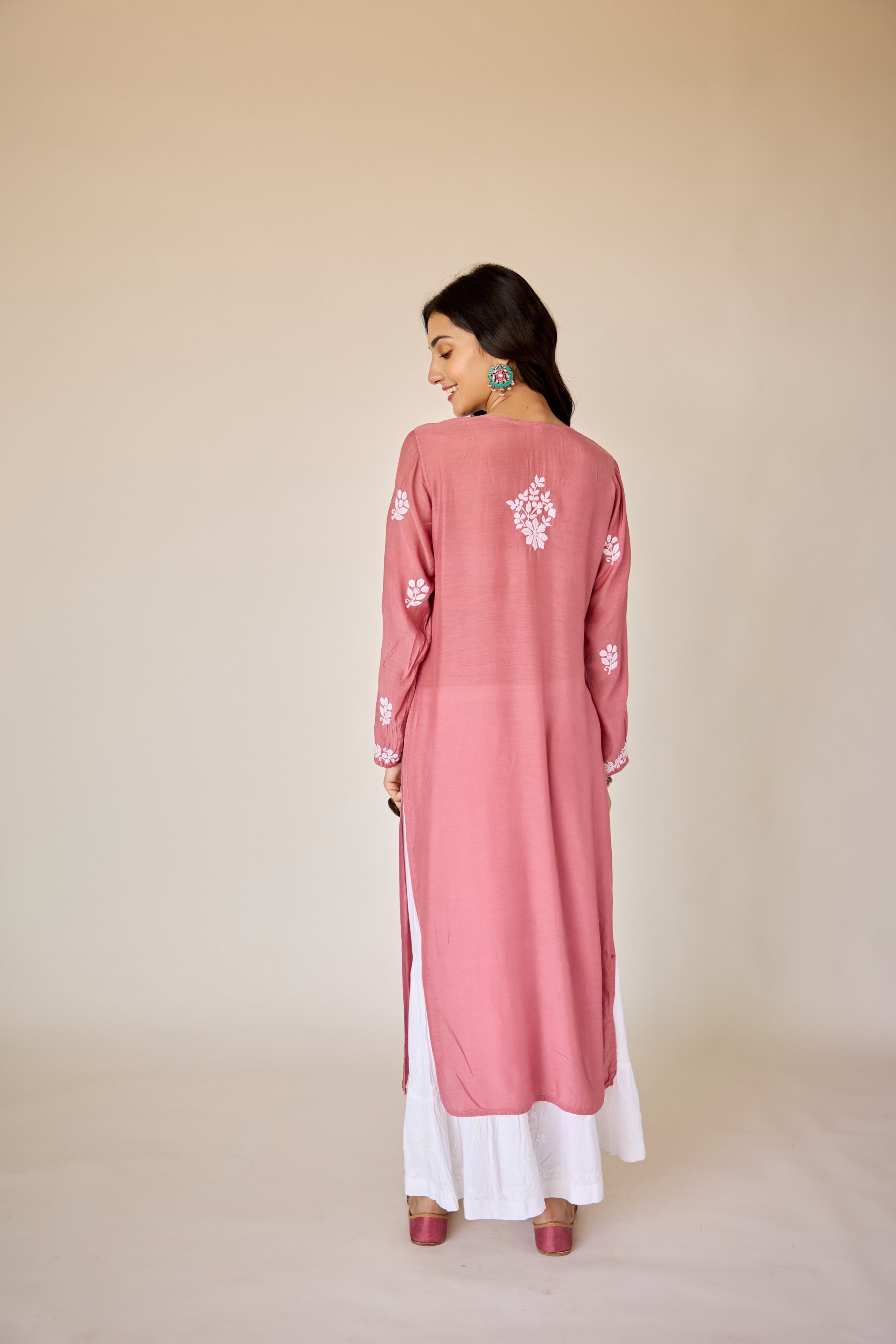 Mehjabeen Pink Muslin Hand Embroidered Chikankari Kurta