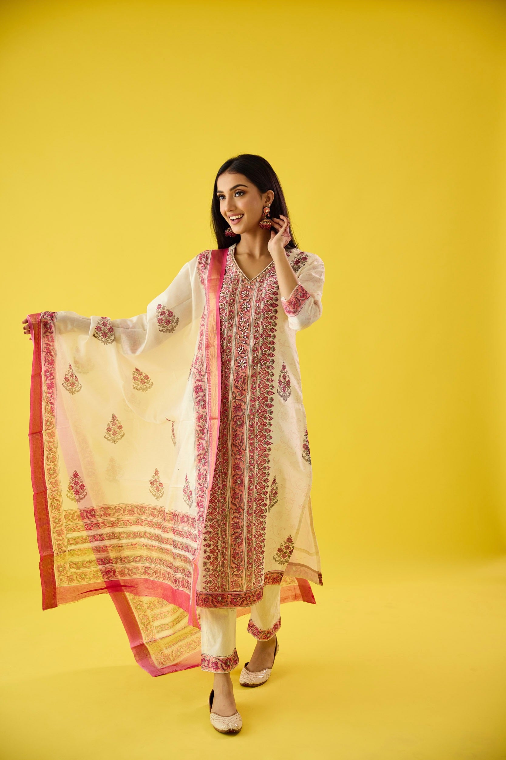 Nazaakat Pink & Off White Chanderi Hand Embellished Kurta Set