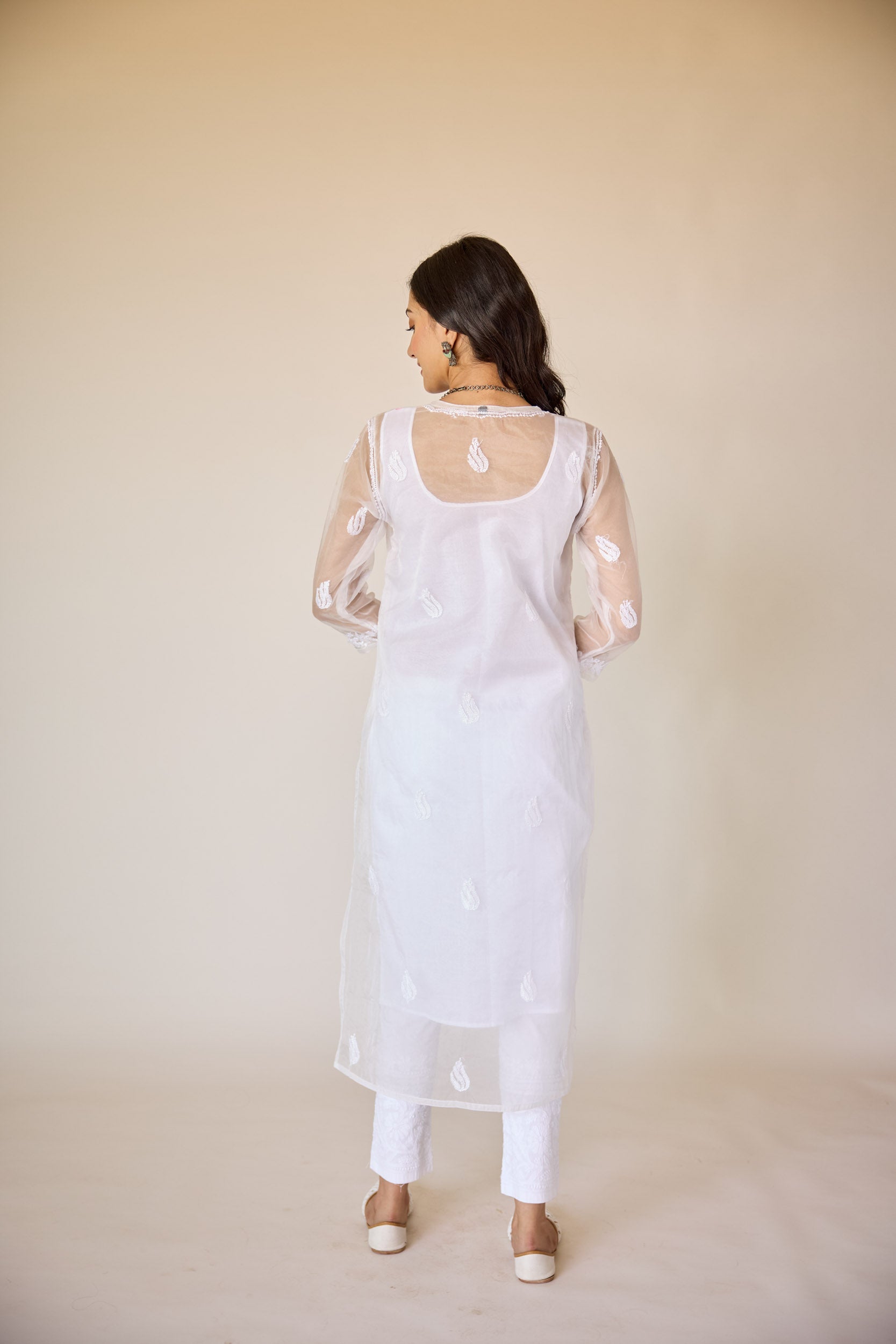 Elina White Organza Hand Embroidered Chikankari Kurta with Slip