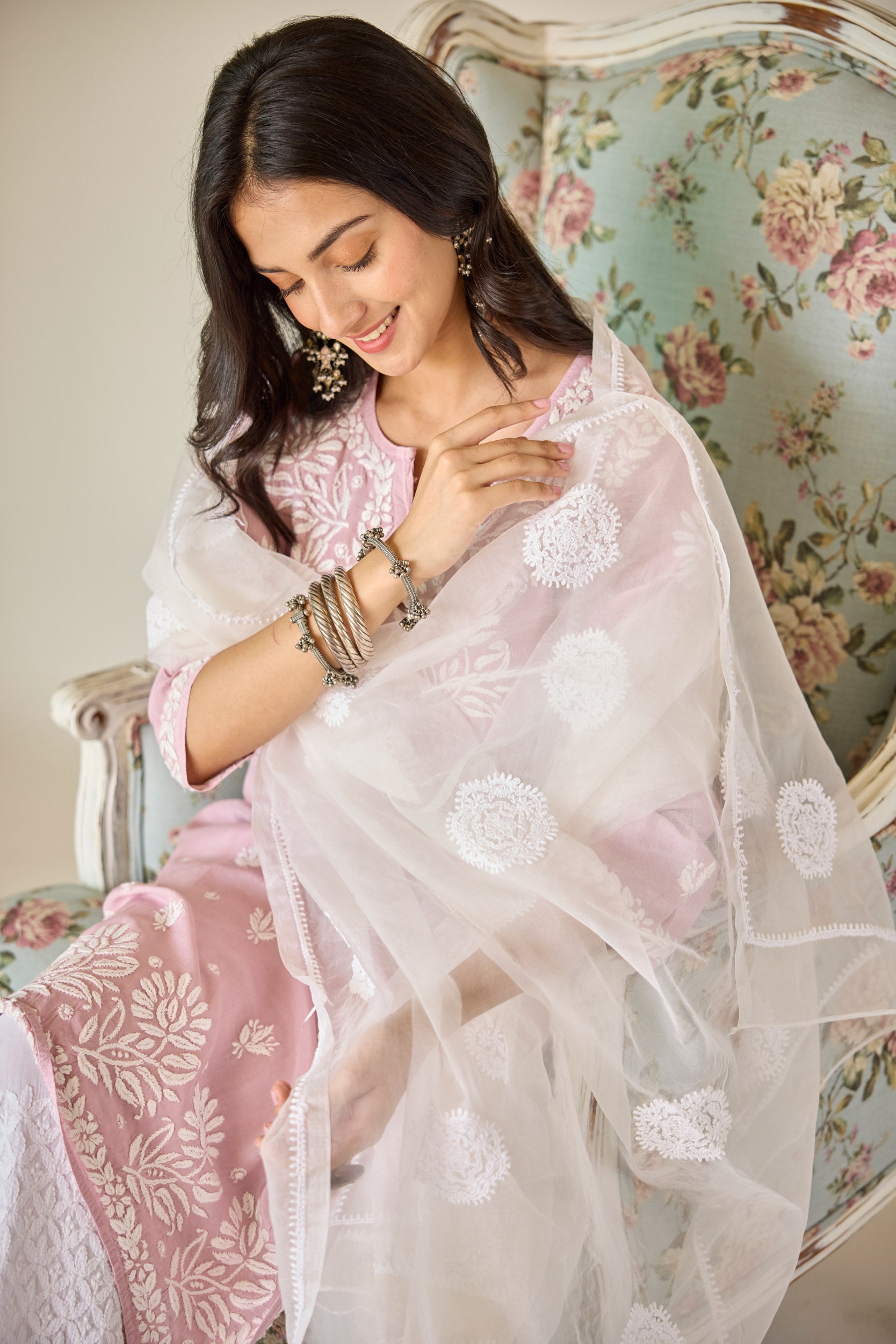 Noura Dusty Pink Muslin Hand Embroidered Chikankari Kurta