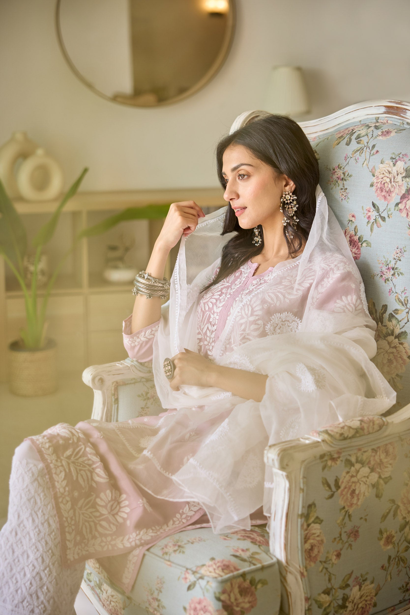 Noura Dusty Pink Muslin Hand Embroidered Chikankari Kurta