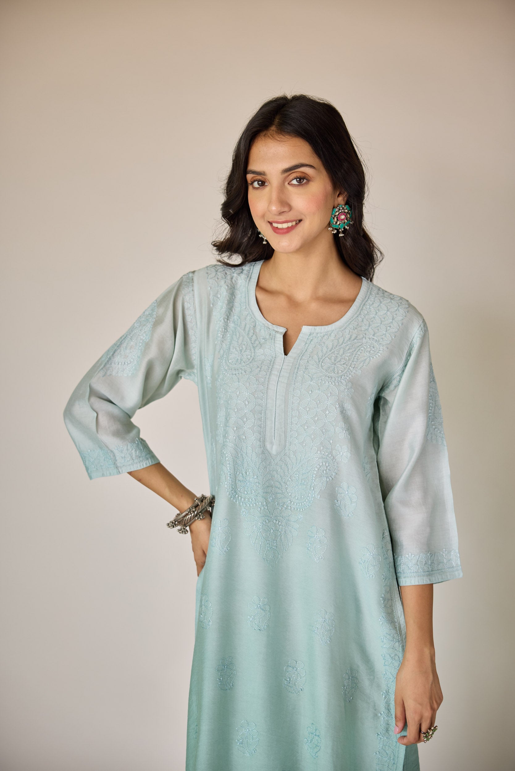 Basima Teal Ombre Chanderi Hand Embroidered Chikankari Kurta