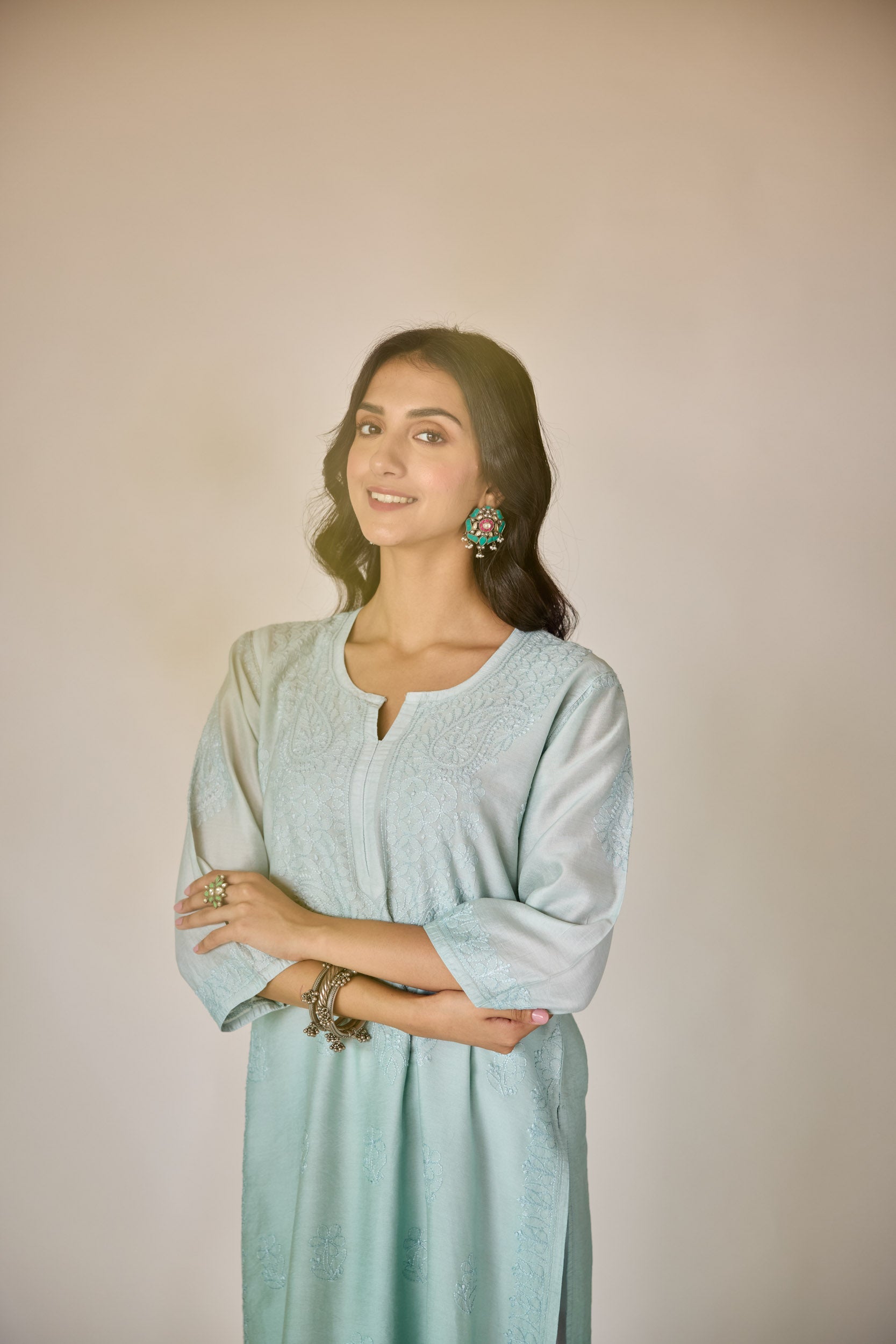 Basima Teal Ombre Chanderi Hand Embroidered Chikankari Kurta